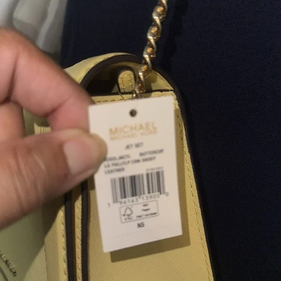MICHAEL KORS yellow crossbody bag used